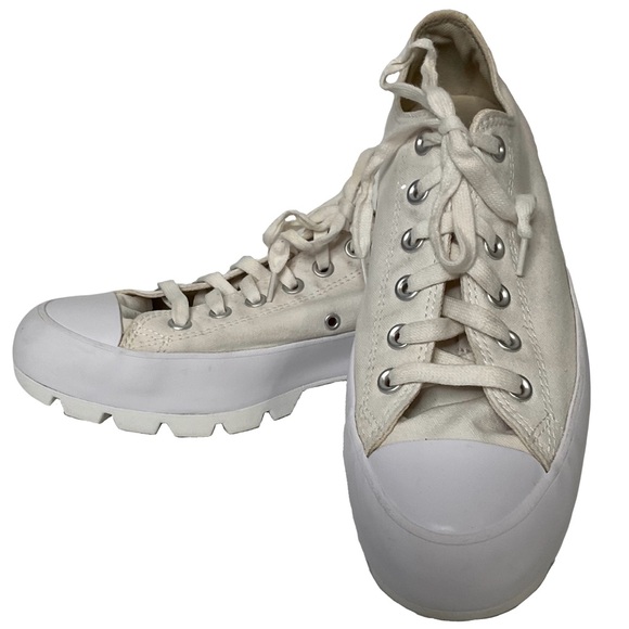 Converse Shoes - Converse Women’s White Chuck Taylor All Star Lugged Low Triple Sneakers Size 10.